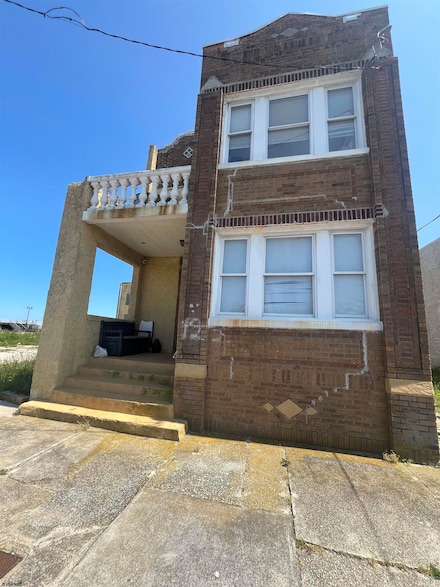 122 Dewey Place, Atlantic City, NJ 08401
