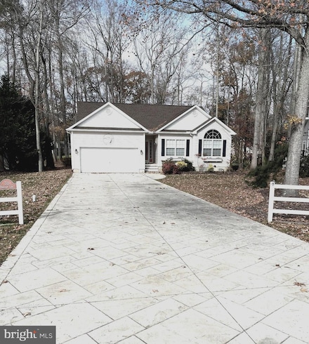 30 Hingham Ln, Berlin, MD 21811