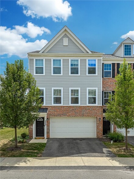 113 Watson Dr, Warrendale, PA 15086