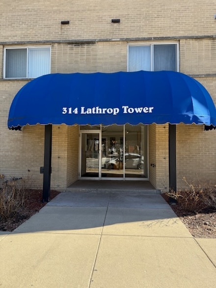 314 Lathrop Ave Unit 604, Forest Park, IL 60130