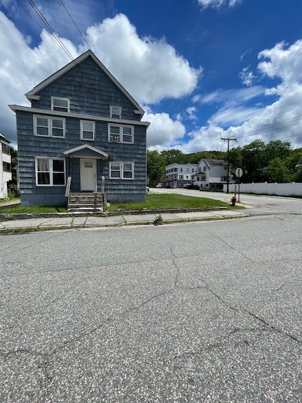 604 Burgess St, Berlin, NH 03570