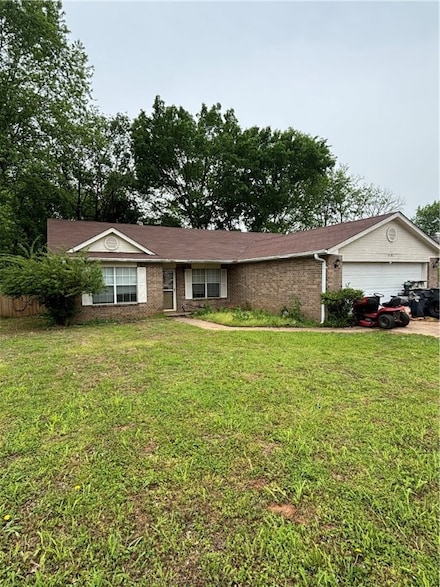 6367 W Abilene Dr, Fayetteville, AR 72704