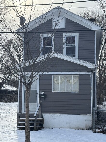 139 Orange St, Rochester, NY 14611