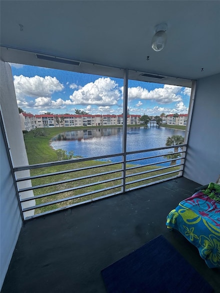 2800 Sunrise Lakes Dr W Unit 301, Sunrise, FL 33322