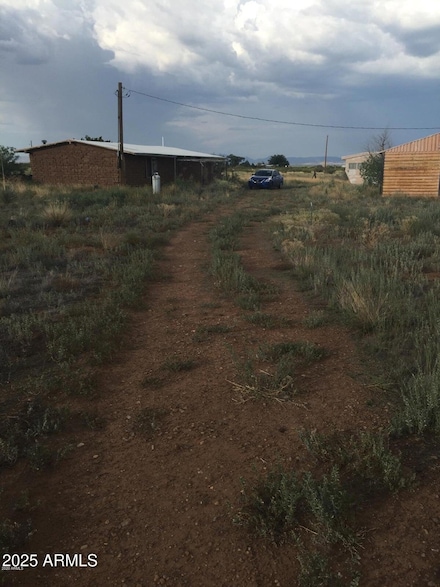 6611 E Mockingbird Rd, Pearce, AZ 85625