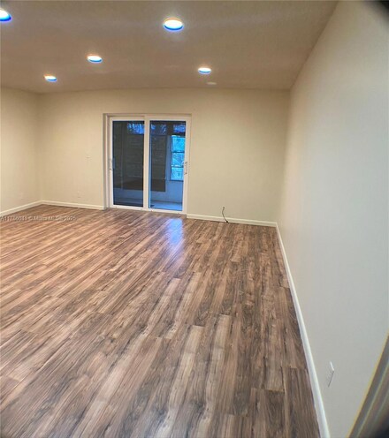 2061 NW 47th Terrace Unit 302, Lauderhill, FL 33313