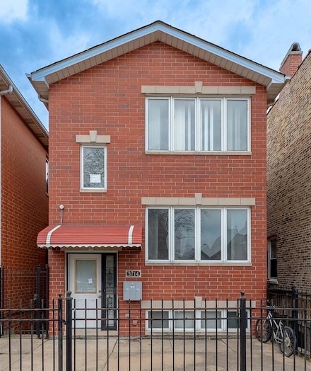 3714 S Hermitage Ave, Chicago, IL 60609