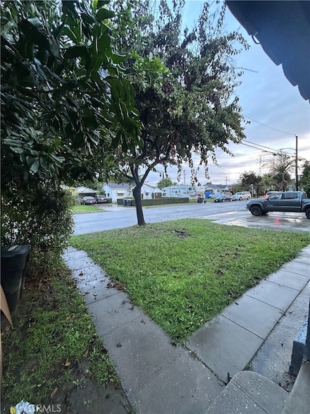 8702 Belmont St, Bellflower, CA 90706