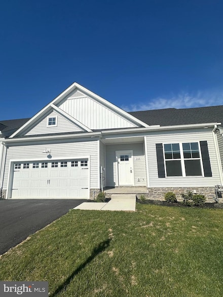 260 Ridge View Ln Unit 42, Hanover, PA 17331