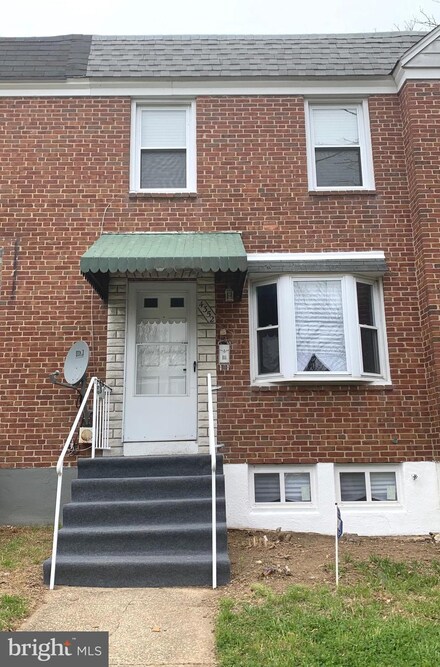 4352 Eldone Rd, Baltimore, MD 21229