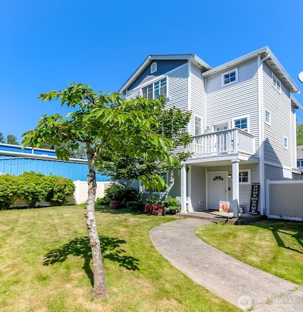 11214 3rd Ave E Unit 17, Tacoma, WA 98445