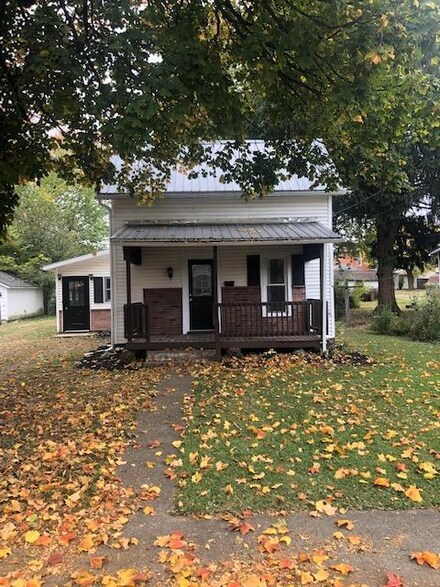 122 S Clinton St, Richwood, OH 43344