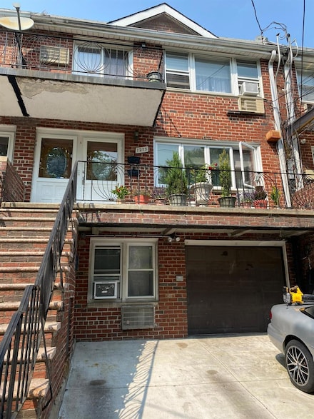 1275 E 72nd St, Brooklyn, NY 11234