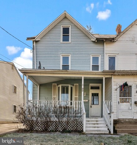 23 Cherry St, Willow Grove, PA 19090