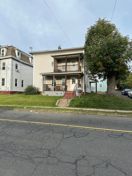 232 Glen St, New Britain, CT 06051