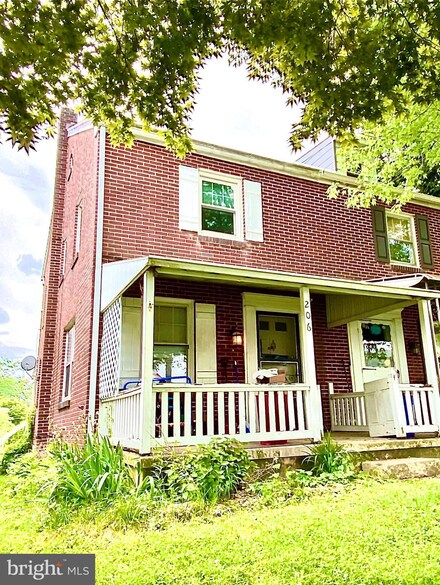 206 Pershing Blvd, Reading, PA 19607