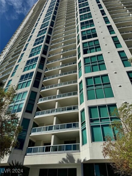 222 Karen Ave Unit 2808, Las Vegas, NV 89109