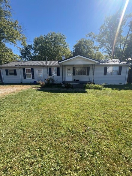 325 N Franklin Ave, Cookeville, TN 38501