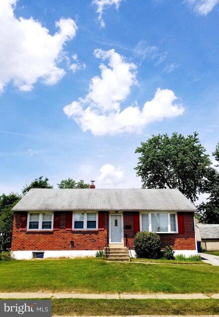 38 Montpelier Ct, New Castle, DE 19720
