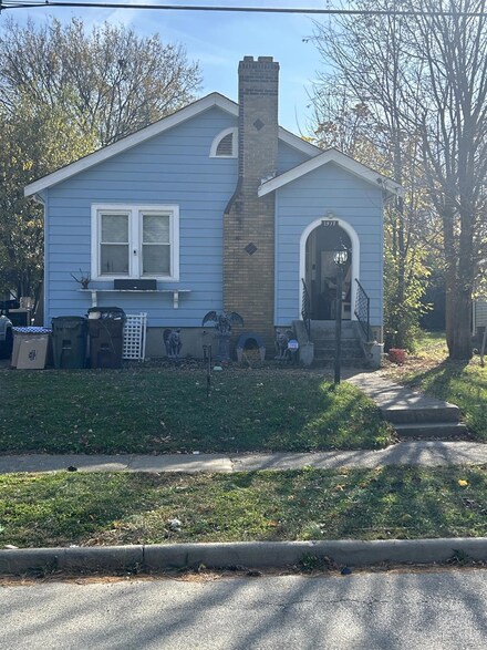 1917 Cordova Ave, Cincinnati, OH 45239