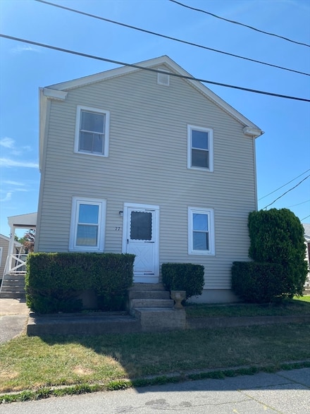 77 Manistee St, Pawtucket, RI 02861