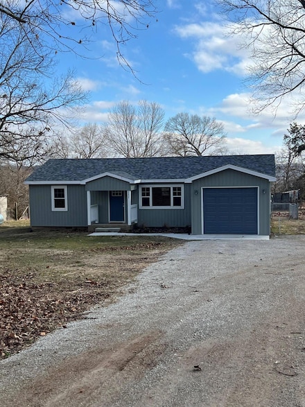 3234 State Highway H, Lampe, MO 65681