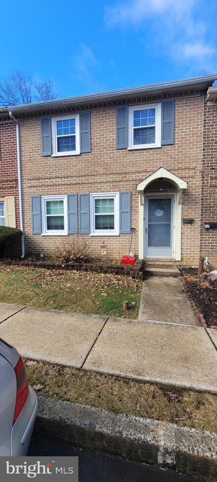 76 Stonegate Village, Quakertown, PA 18951