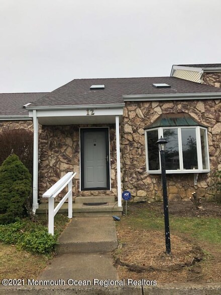 12 Eunice Terrace, West Long Branch, NJ 07764