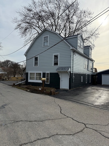 163 Eagle Point Rd Unit 2, Fox Lake, IL 60020
