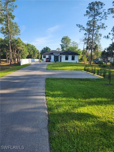 2843 14th Ave SE, Naples, FL 34117