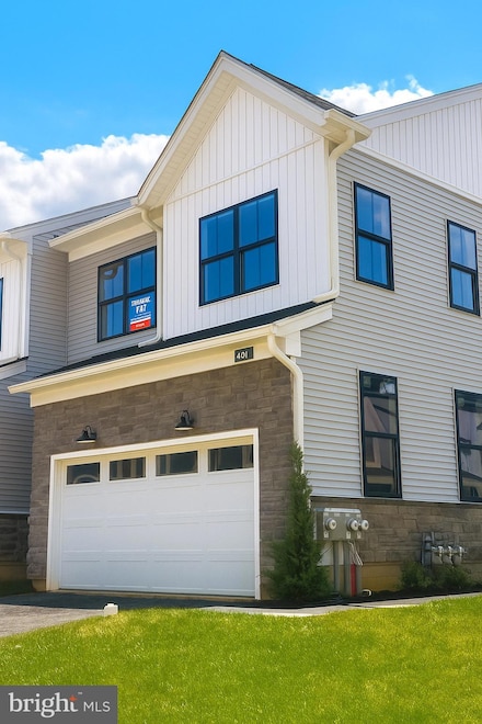 401 Hartnup St Unit 147, Malvern, PA 19355