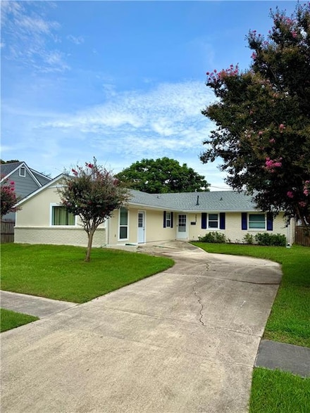 3608 E Louisiana State Dr, Kenner, LA 70065