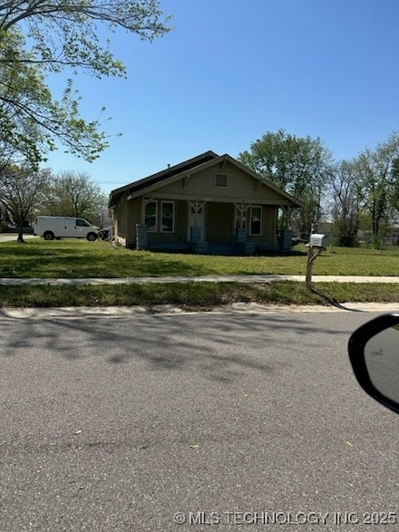 233 E Detroit St, Broken Arrow, OK 74012