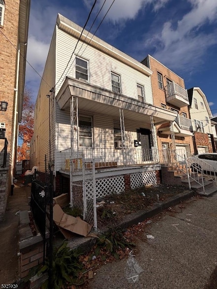 138 Armstrong Ave Unit 2, Jersey City, NJ 07305