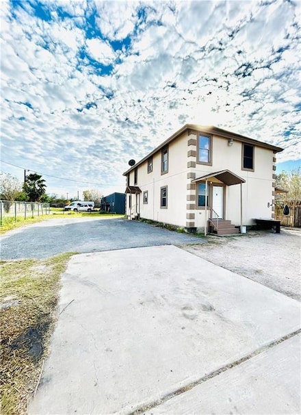 6710 S Trail Dr, Edinburg, TX 78542