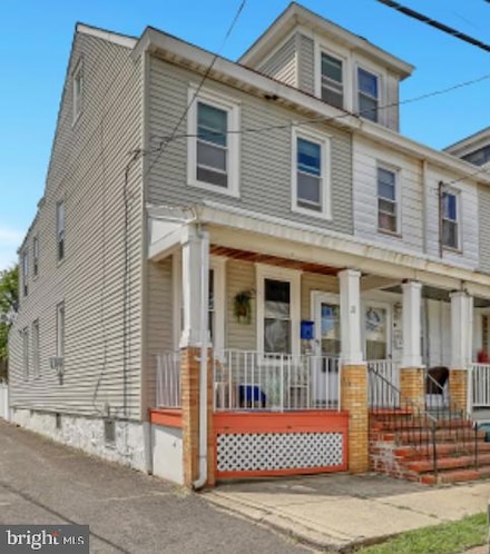 21 Stout Ave, Ewing, NJ 08638