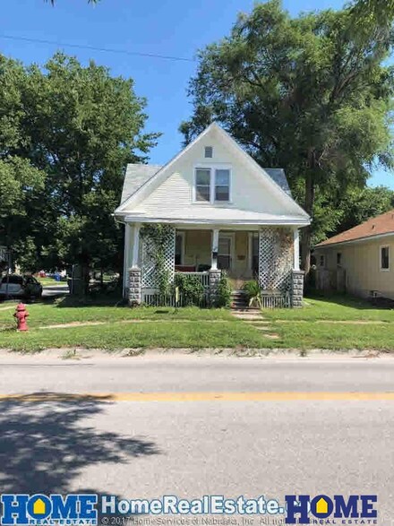 2400 Y St, Lincoln, NE 68503