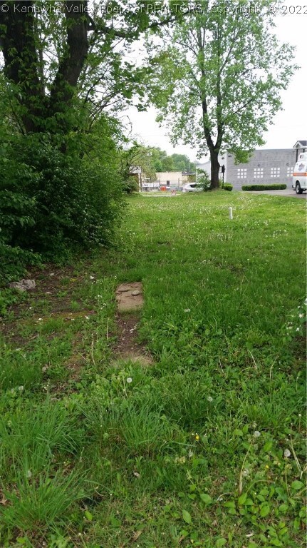 2038 8th Ave, Huntington, WV 25703