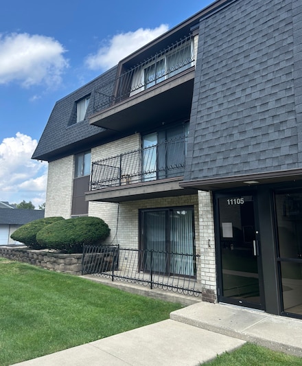 11105 S 84th Ave Unit 1B, Palos Hills, IL 60465