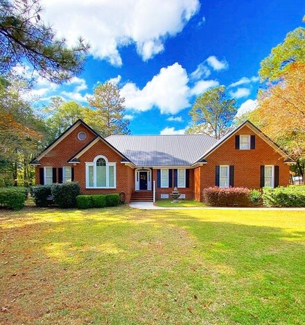 1203 Indiantown Rd, Kingstree, SC 29556