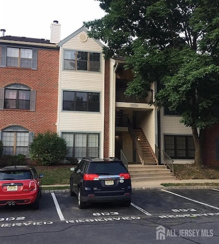 72 Joyner Ct, Lawrence Township, NJ 08648