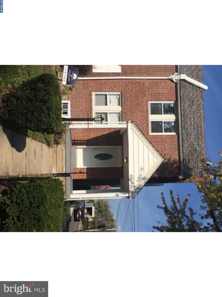 919 Myra Ave, Lansdowne, PA 19050