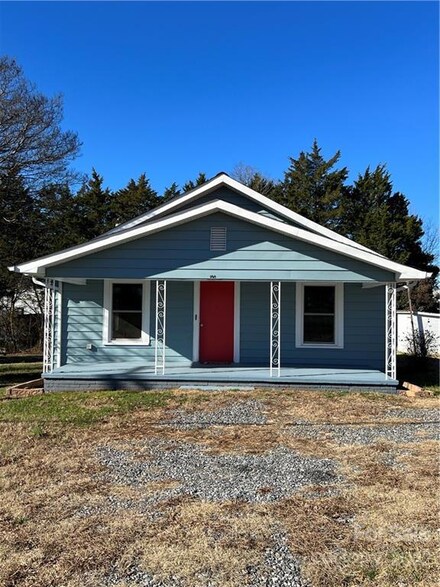 150 21st St SE, Hickory, NC 28602