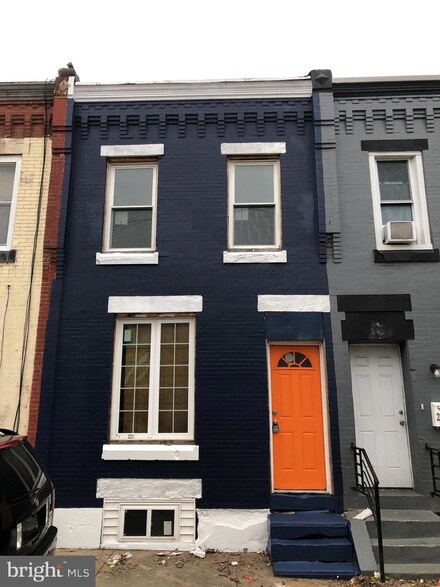 2164 N Dover St, Philadelphia, PA 19121