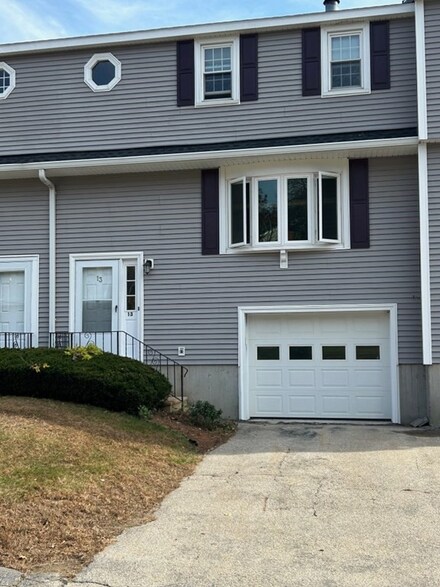 13 Village Green, Millbury, MA 01527