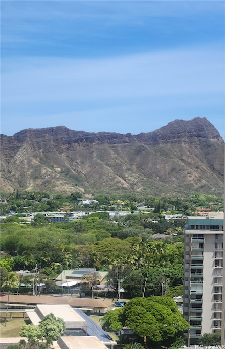 201 Ohua Ave Unit 1803-II, Honolulu, HI 96815