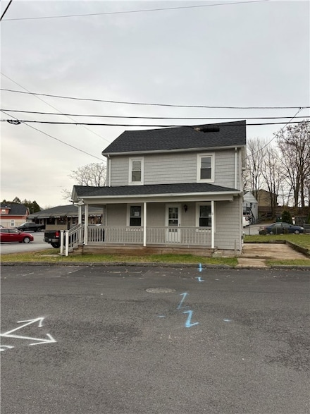 2 Fairmount Ave, Johnston, RI 02919