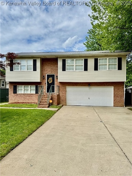 4114 Riverside Dr, Huntington, WV 25705