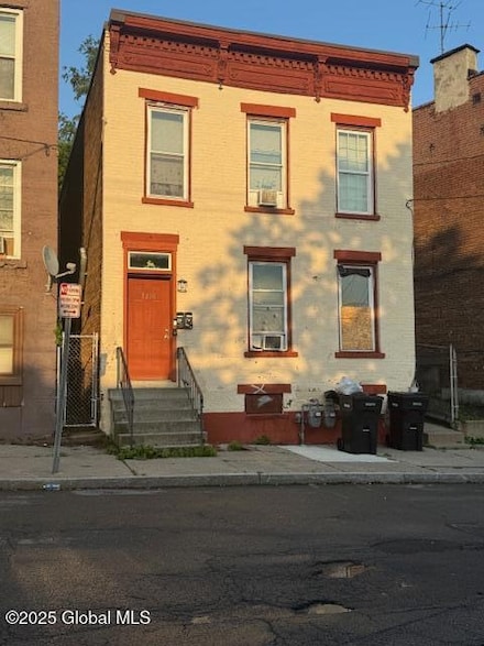 1216 5th Ave, Troy, NY 12180