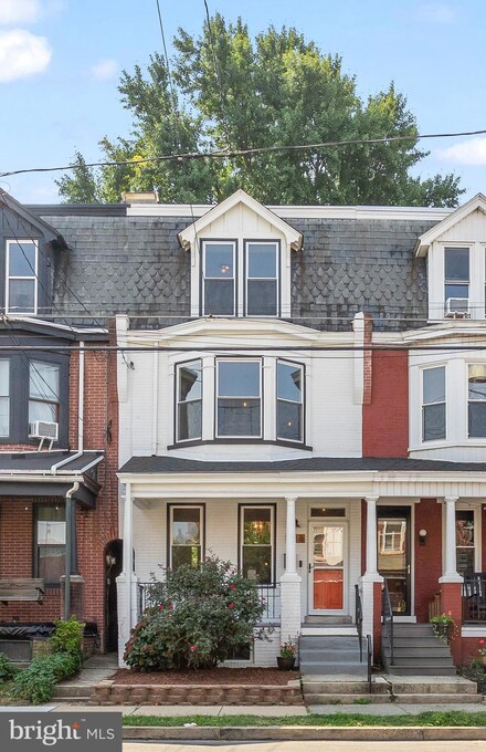 238 E Clay St, Lancaster, PA 17602